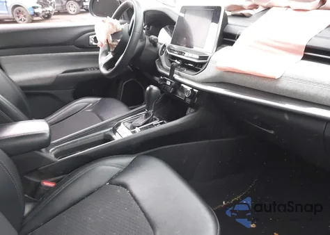 2022 Jeep Compass Latitude 4X4 из США, поврежденный, VIN 3C4NJDBB3NT170713